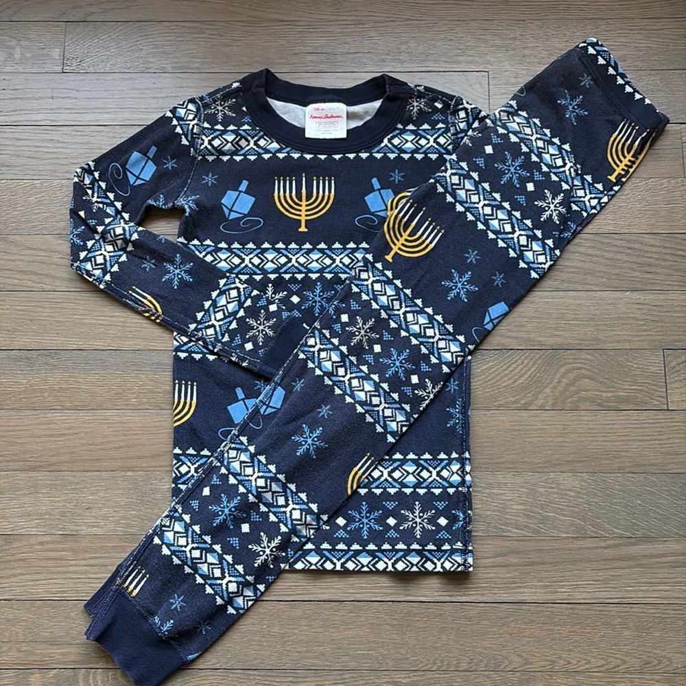 - Hanna Andersson size 120 6-7 Hanukkah pajamas